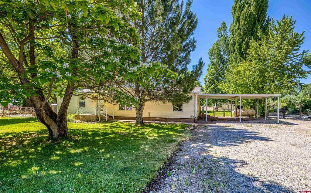 54194 Feather Court - Photo 1