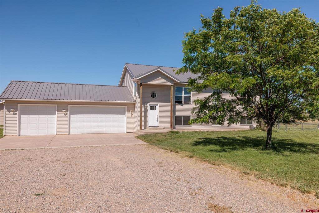 90 Florida Meadows Court - Photo 1