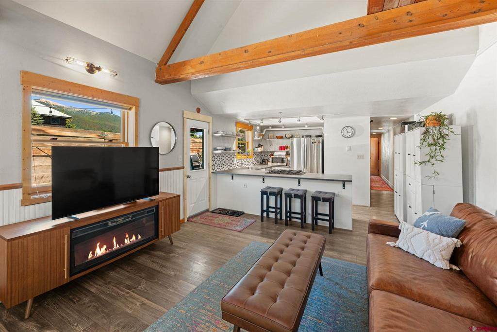 619 Gothic Avenue - Photo 1
