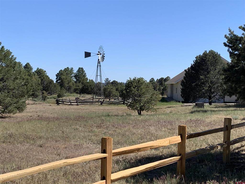 61 Windmill - Photo 1