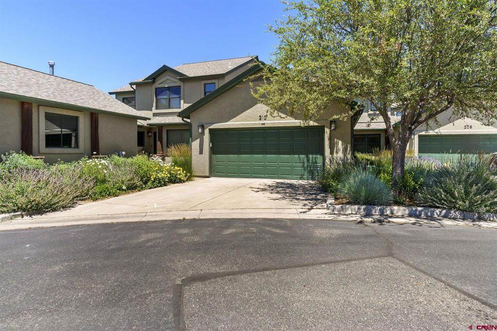 210 Cypress Court - Photo 1
