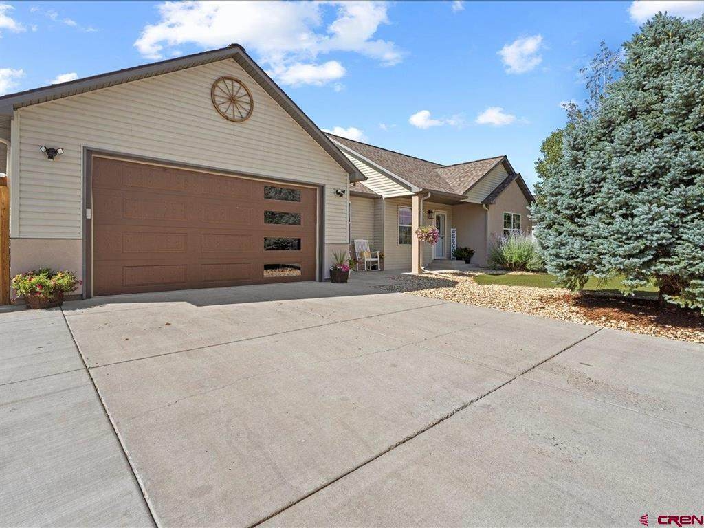 1708 Freedom Way - Photo 1