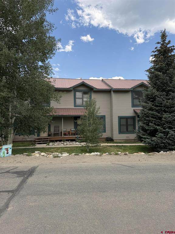 148 Elcho Avenue - Photo 1