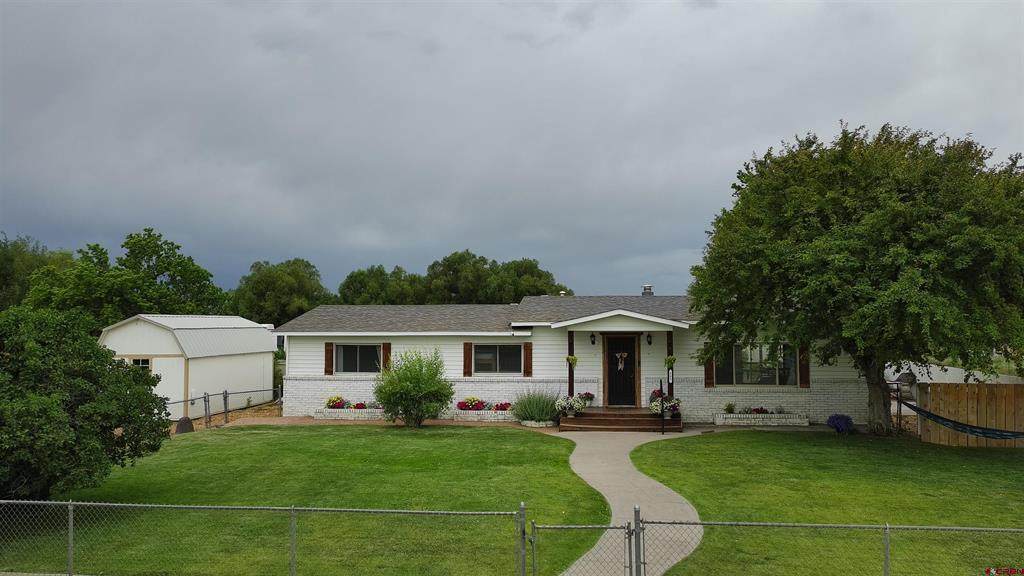 565 Main Street - Photo 1