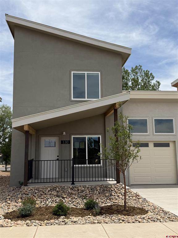130 Manzano Circle - Photo 1