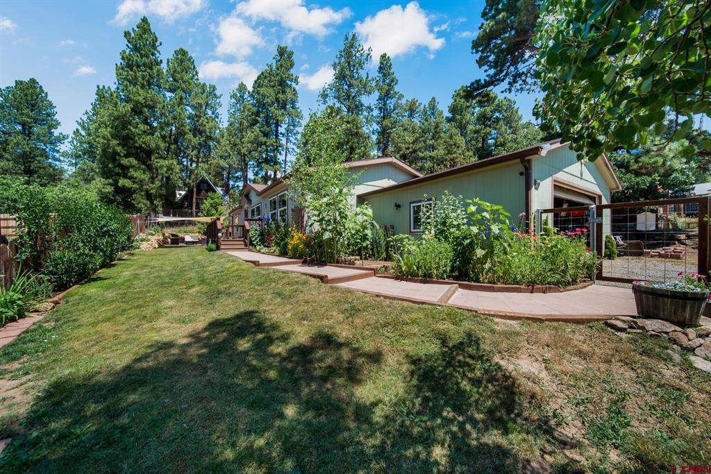 125 Meadowbrook Drive - Photo 1