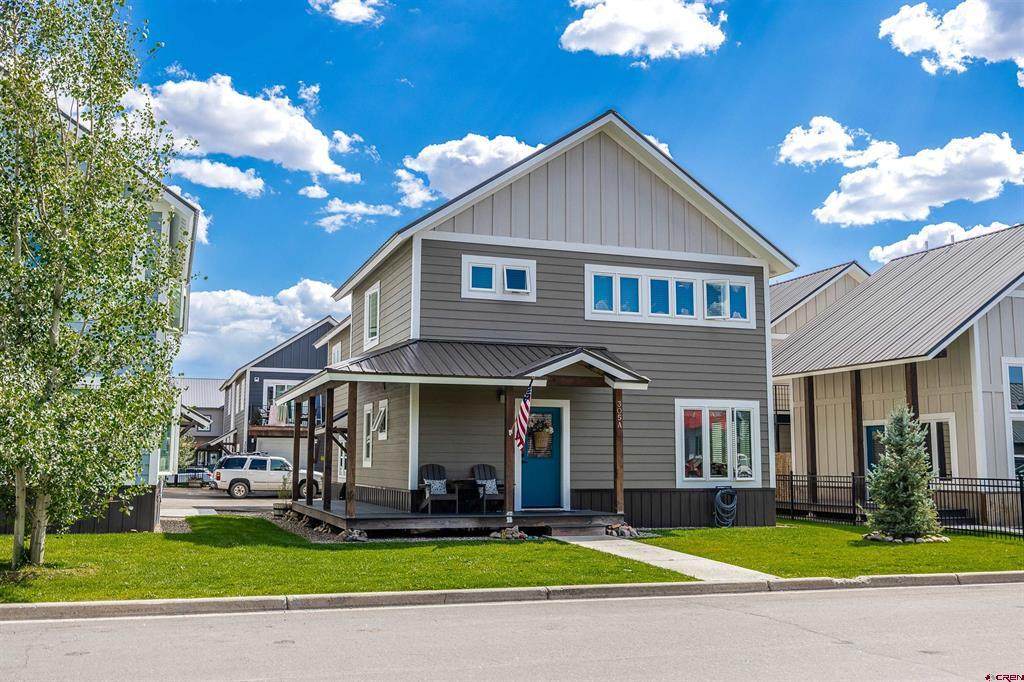 305 Van Tuyl Circle - Photo 1