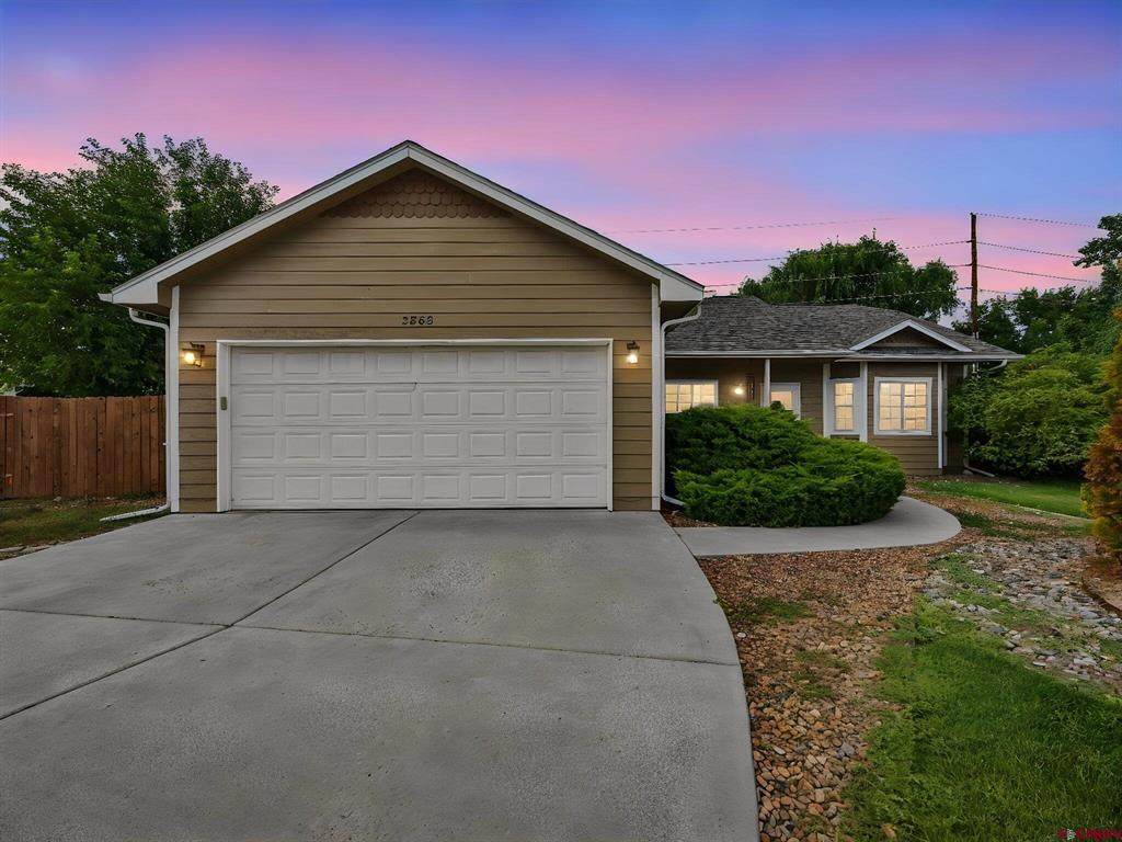 2563 Trails End Court - Photo 1