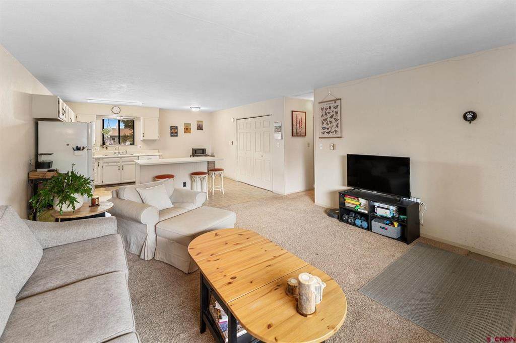 212 11th Street - Photo 1