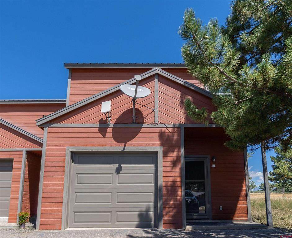 21 Golf Place - Photo 1