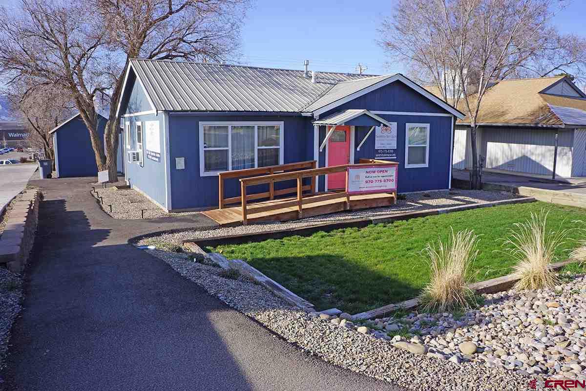 1823 Main St. - Photo 1