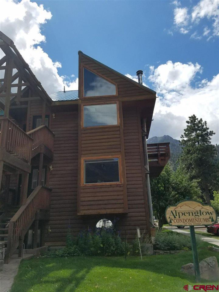 215 5th Avenue - Photo 1