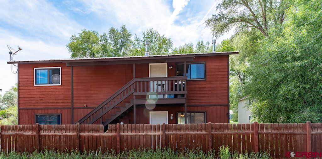 215 12th Street - Photo 1