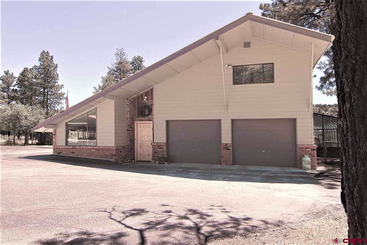 1177 Long Hollow Circle - Photo 1