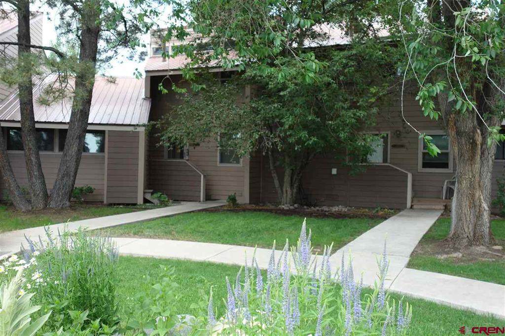 33 Davis Cup Drive - Photo 1