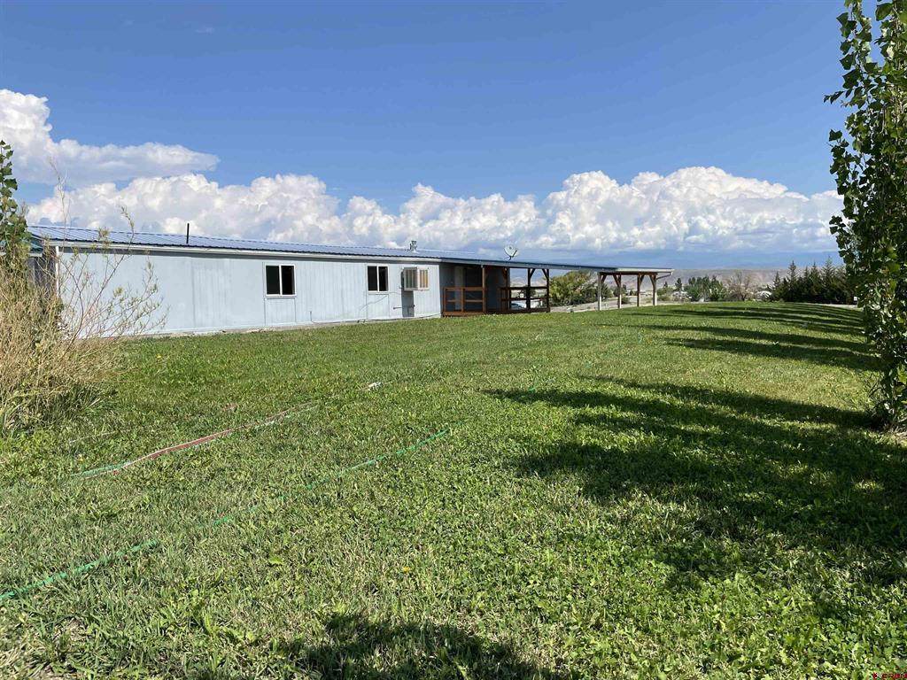 5071 Sunridge Drive - Photo 1