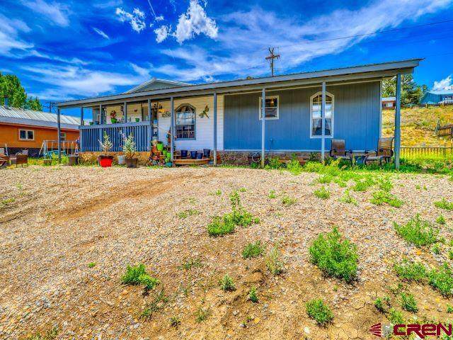 558 10th Street - Photo 1
