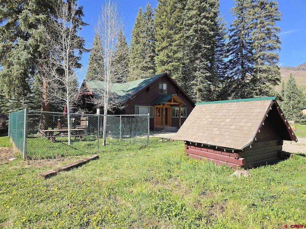 468 Tucker Lane - Photo 1