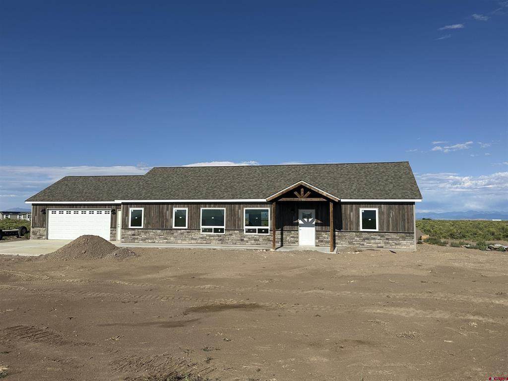 8714 Ridgetop Drive - Photo 1