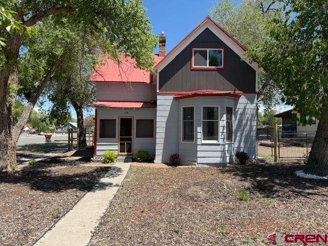 638 Cascade Avenue - Photo 1
