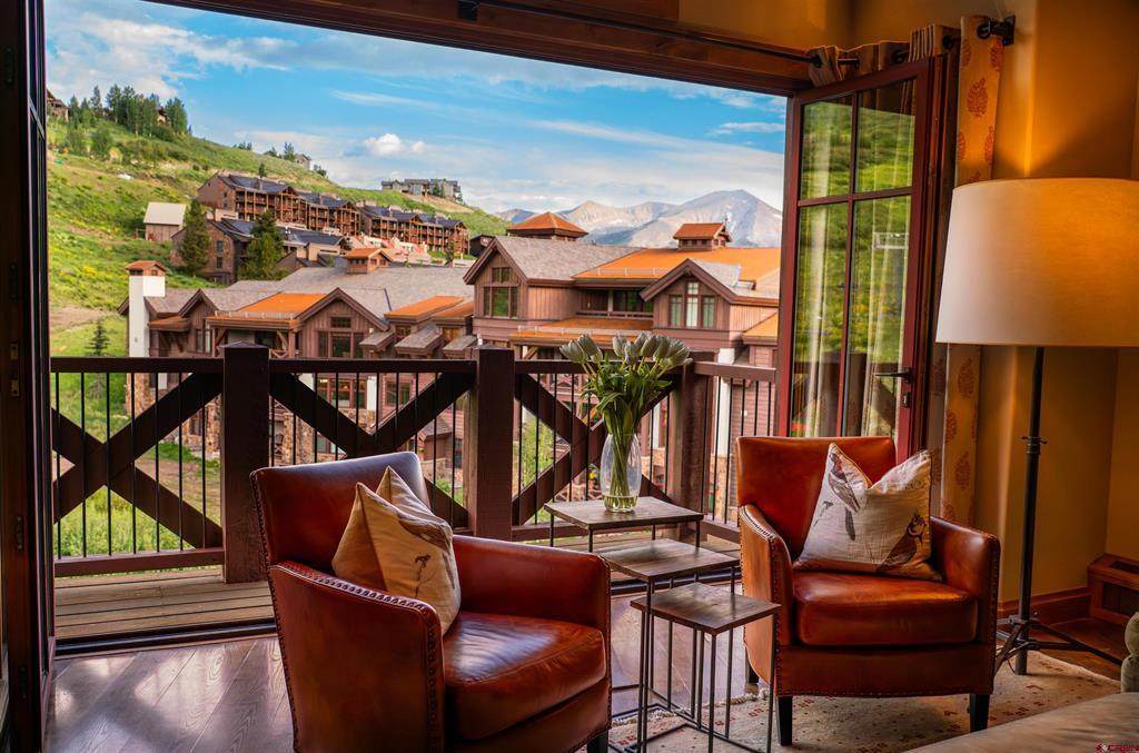 14 Hunter Hill Road - Photo 1