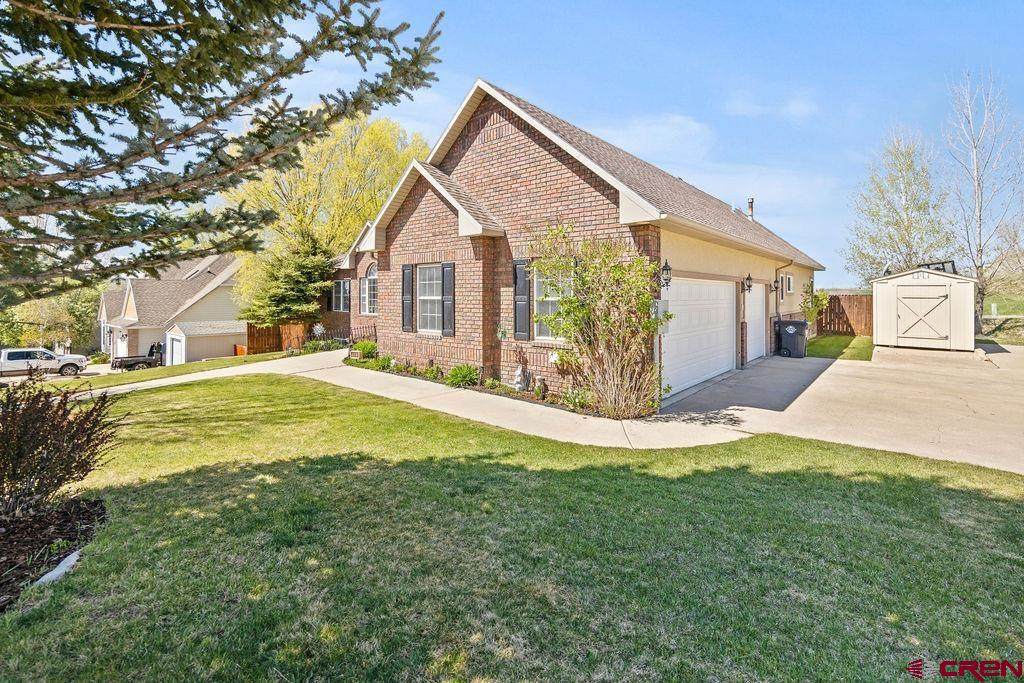 1060 Alta Vista Drive - Photo 1