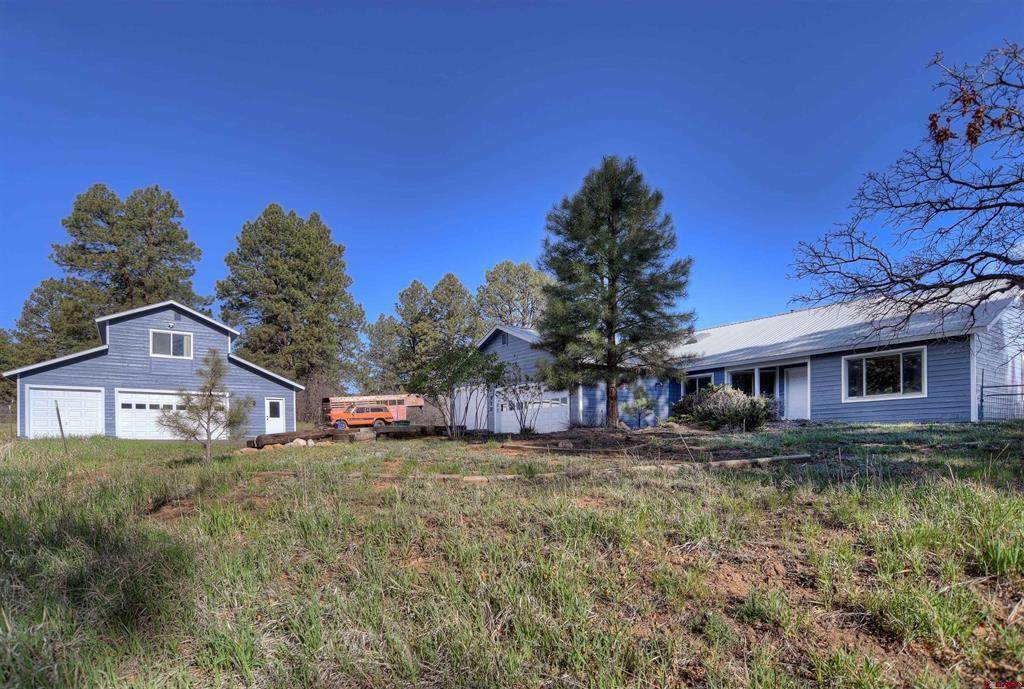 678 Lakeside Drive - Photo 1