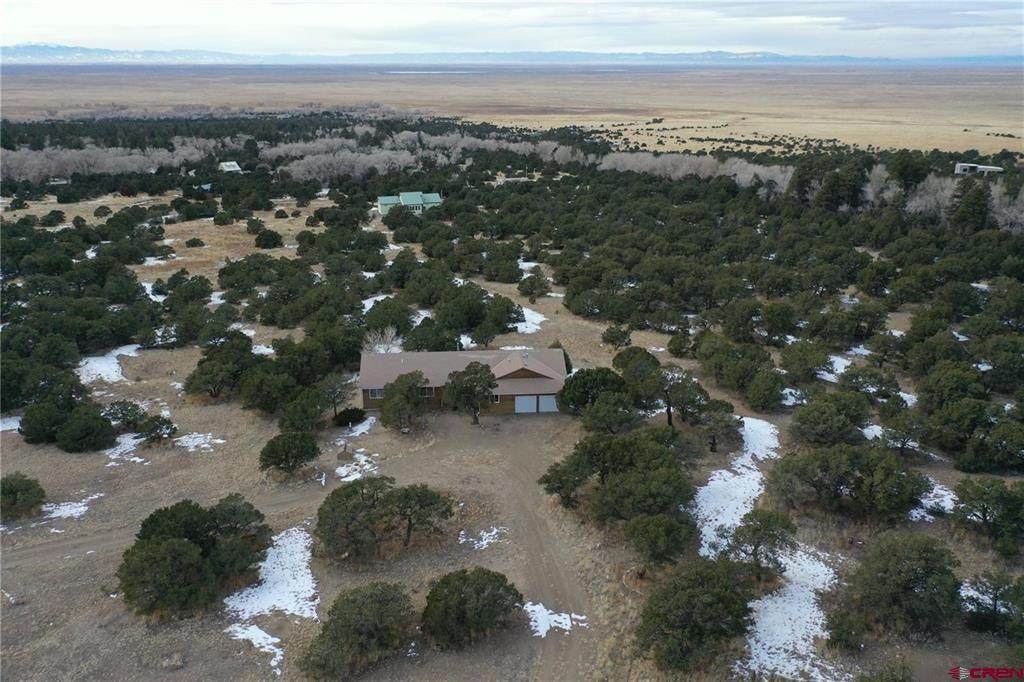 105 Indian Hill Road - Photo 1