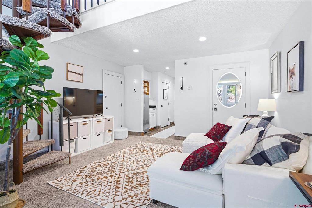 314 Tamarron Drive - Photo 1