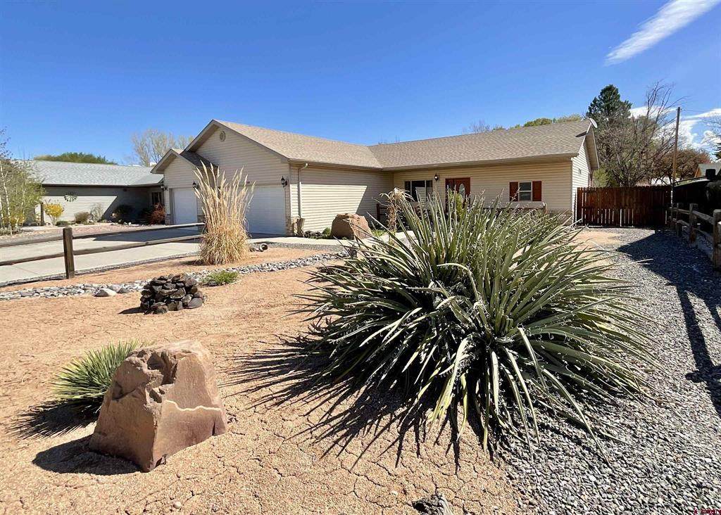 338 6410 Court - Photo 1