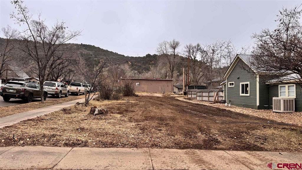 732 4th Street - Photo 1