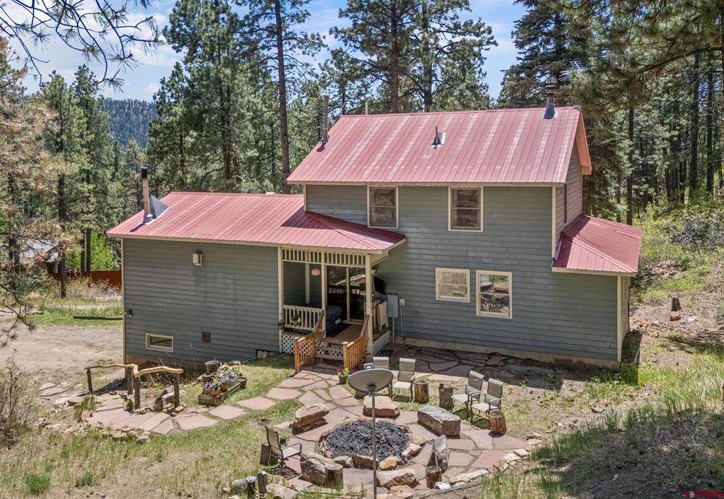 959 Sierra Drive - Photo 1