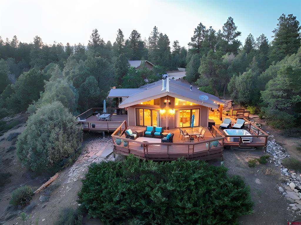 100 Cheyenne Drive - Photo 1