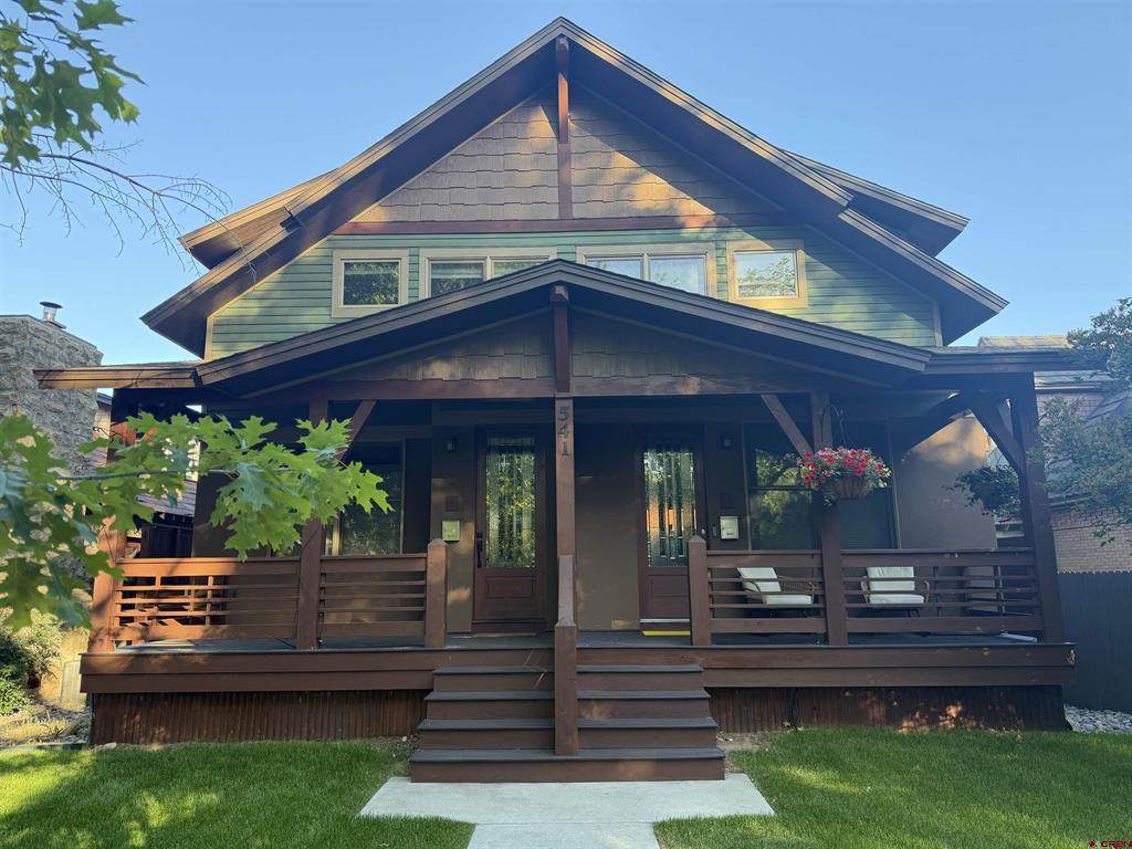 541 3rd Avenue - Photo 1