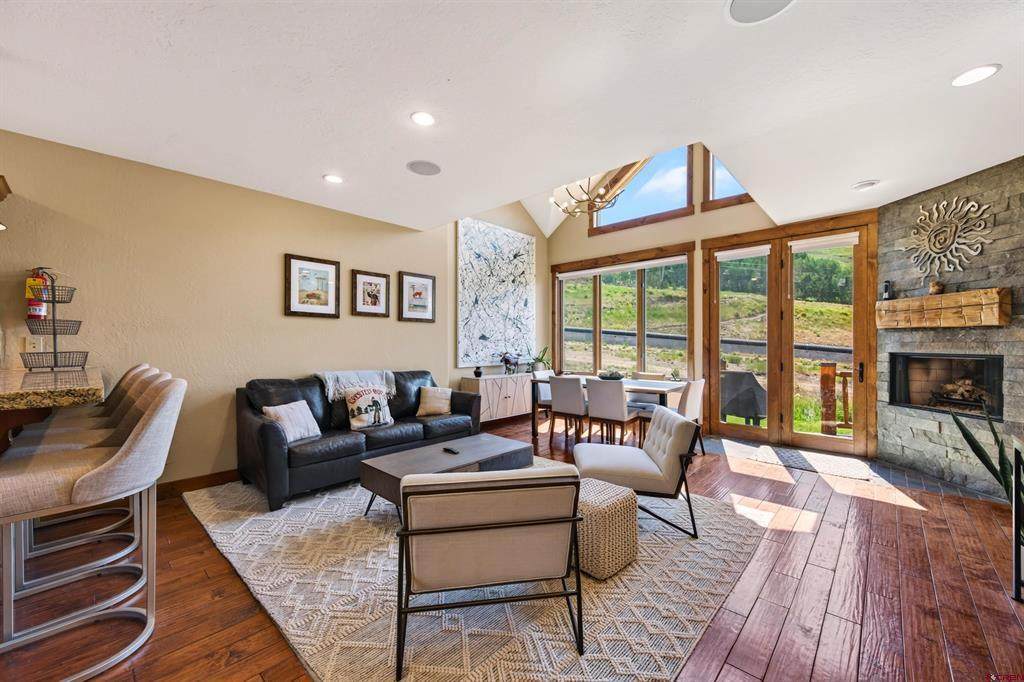 16 Snowmass Road - Photo 1