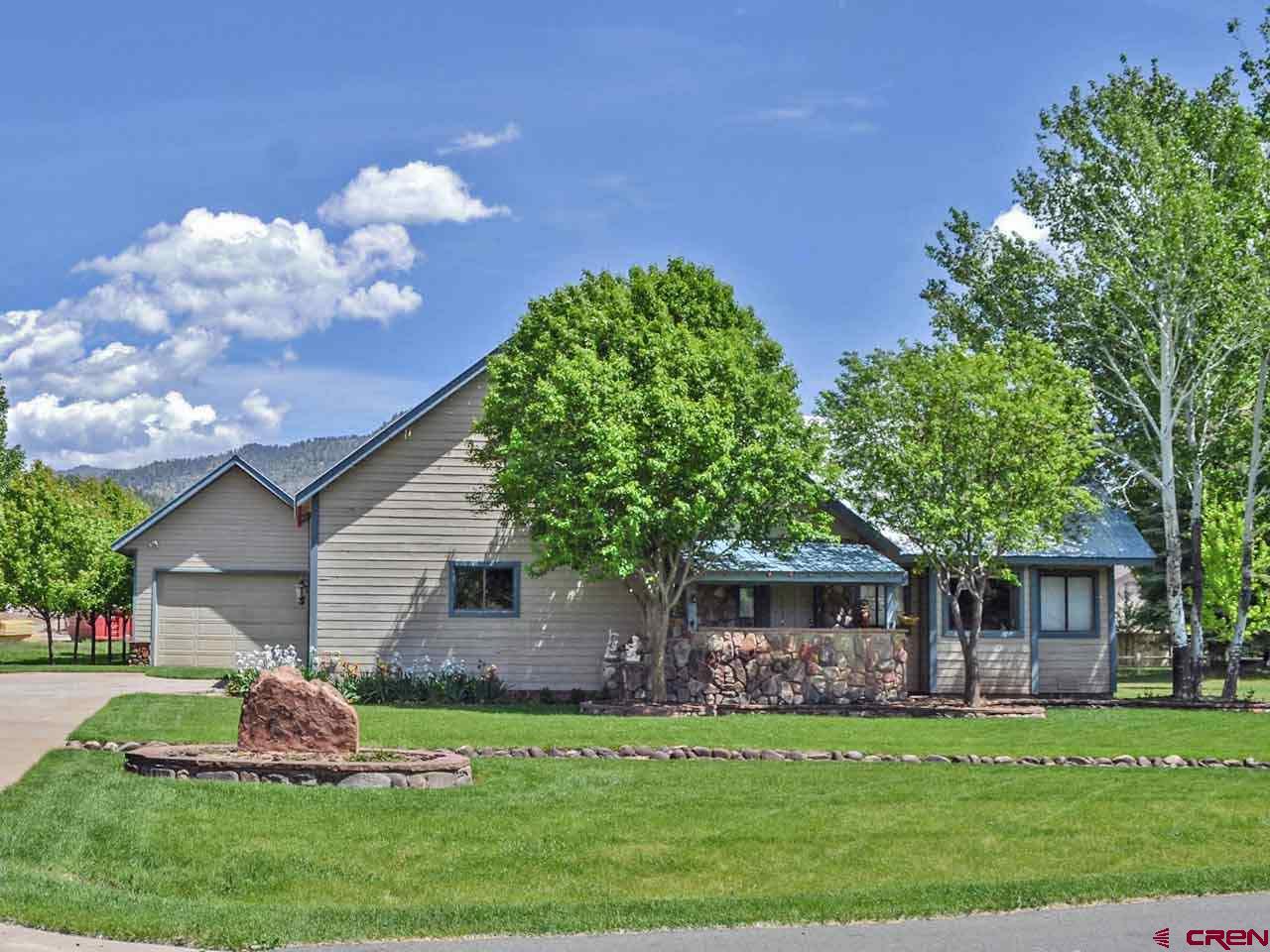 55 Valley Court - Photo 1