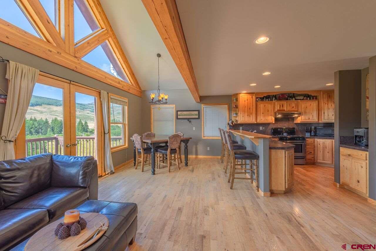 81 Cascadilla Street - Photo 1