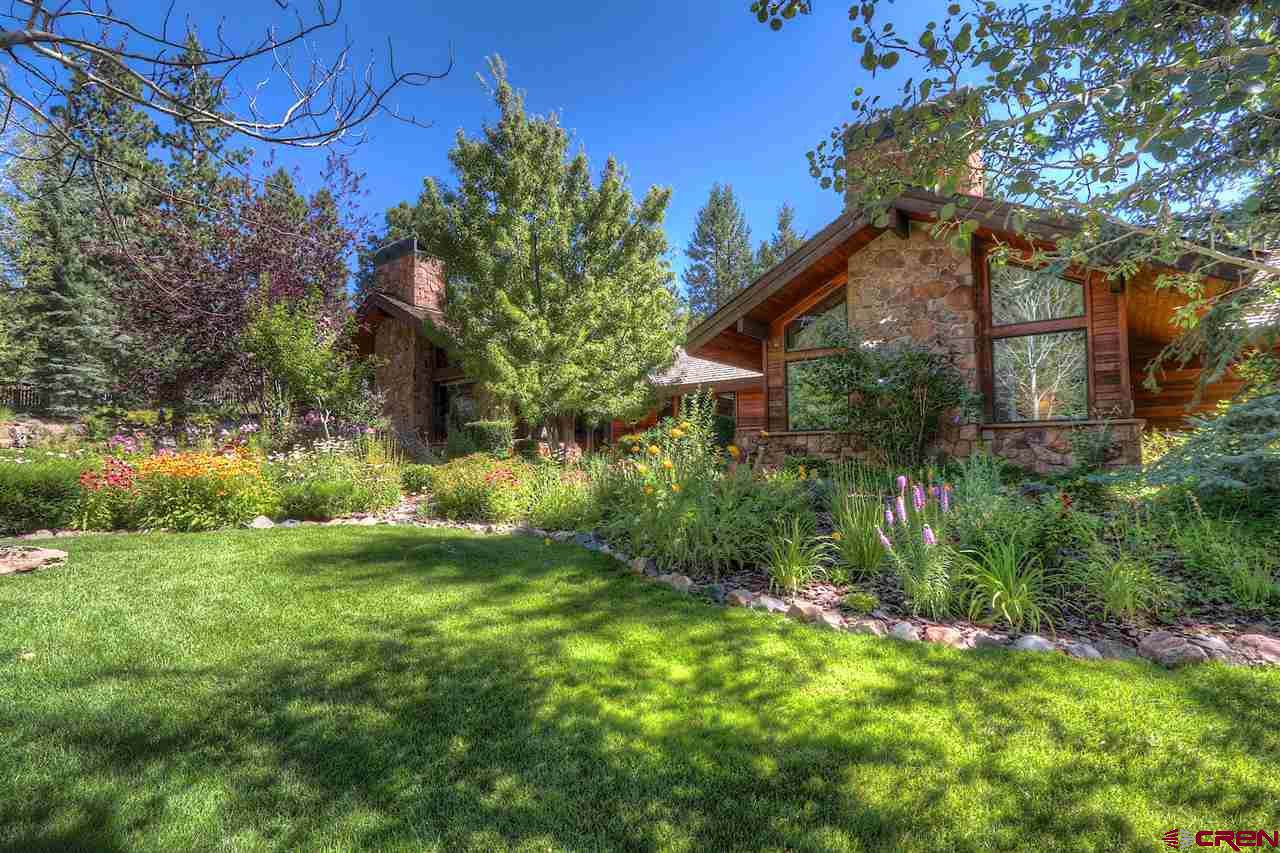 43 Peregrine Drive - Photo 1