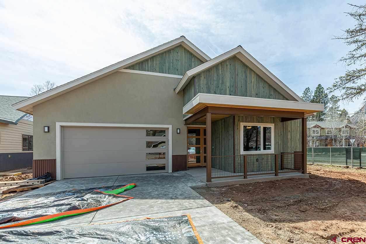 416 28th Street - Photo 1