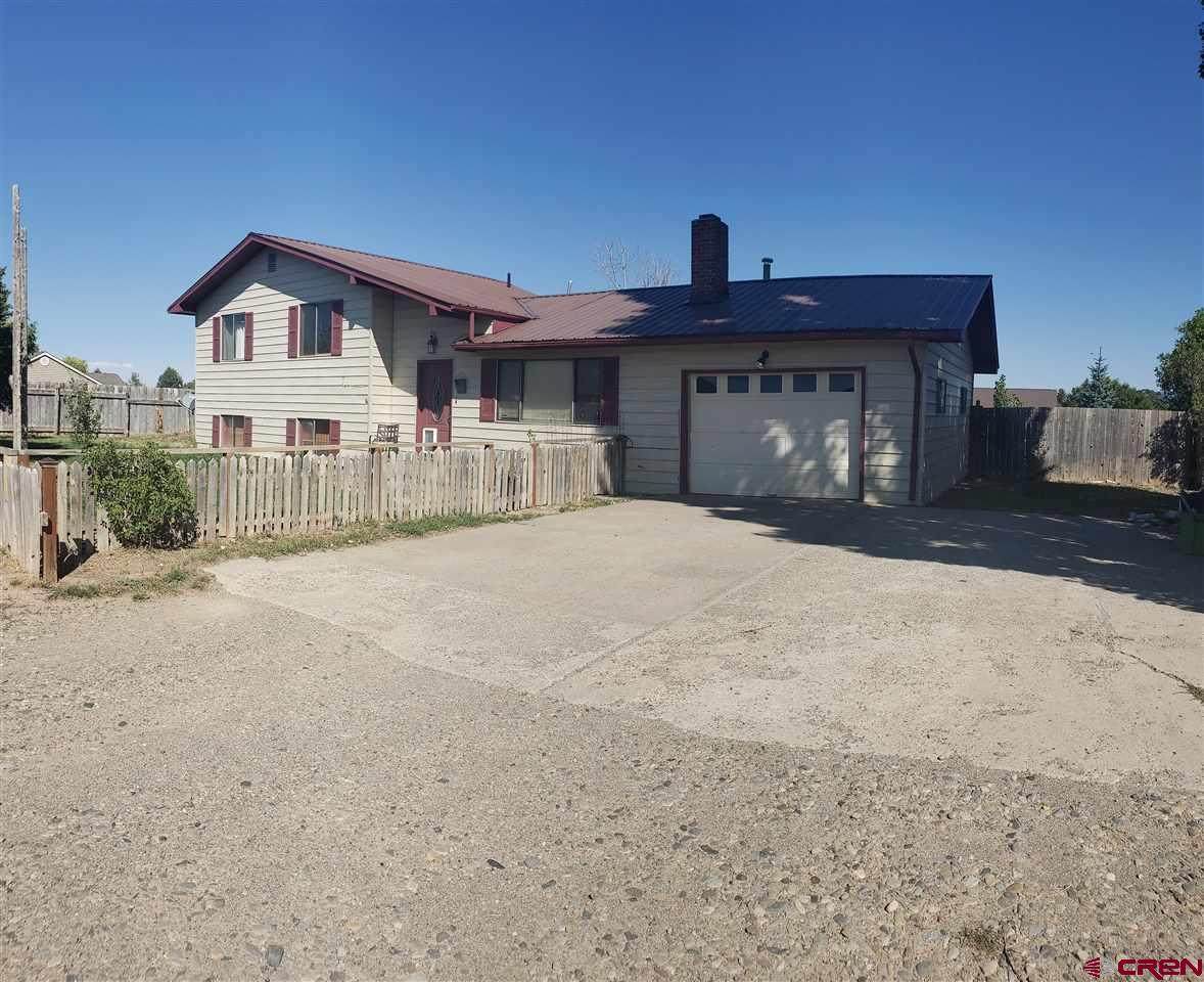 1710 Pearl Street - Photo 1