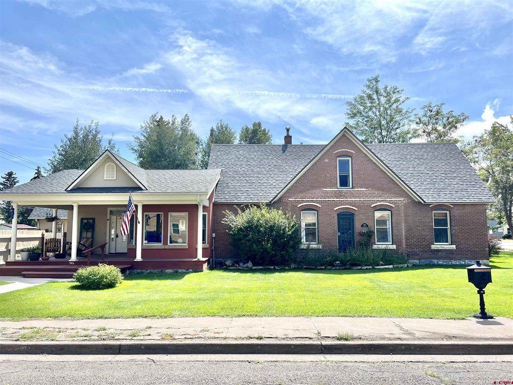 906 3rd - Photo 1