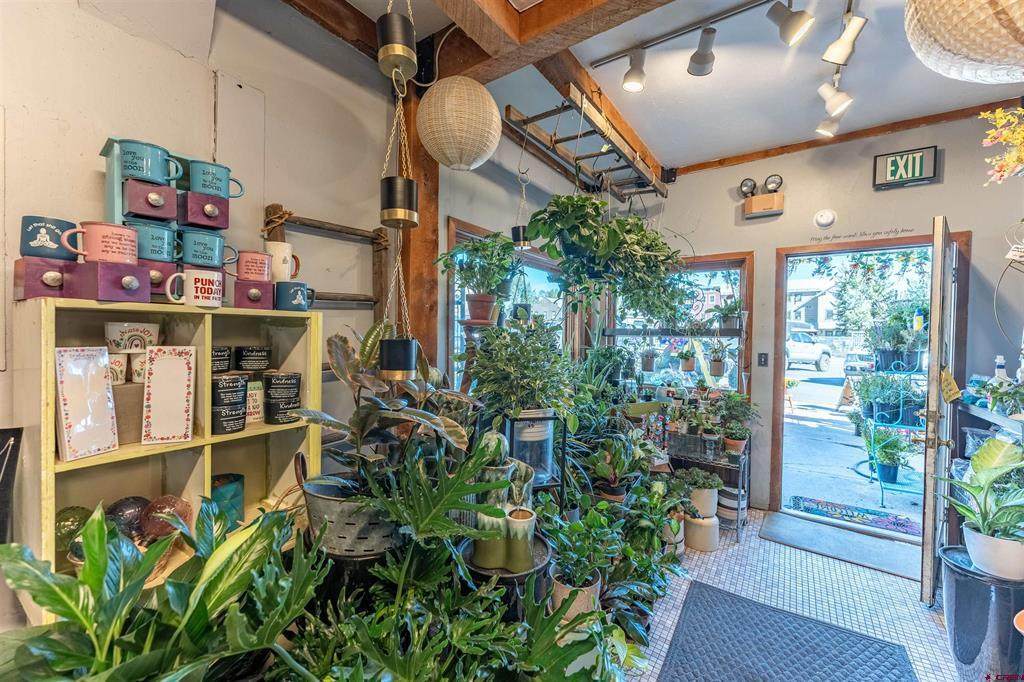 717 Sixth Street - Photo 1