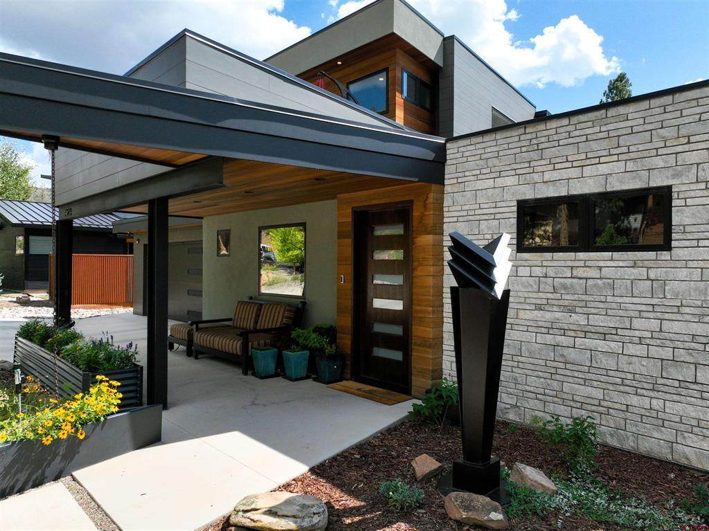 1023 Twin Buttes Avenue - Photo 1