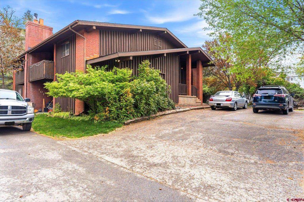 2920 Holly Avenue - Photo 1