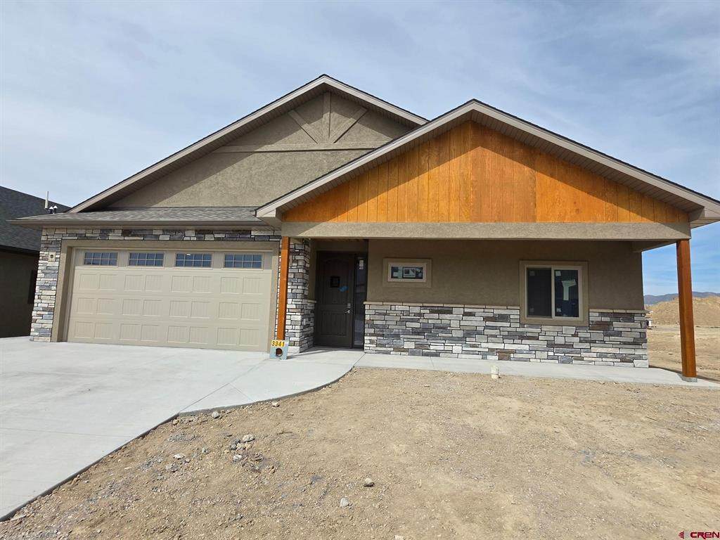 3341 Kestrel Loop - Photo 1