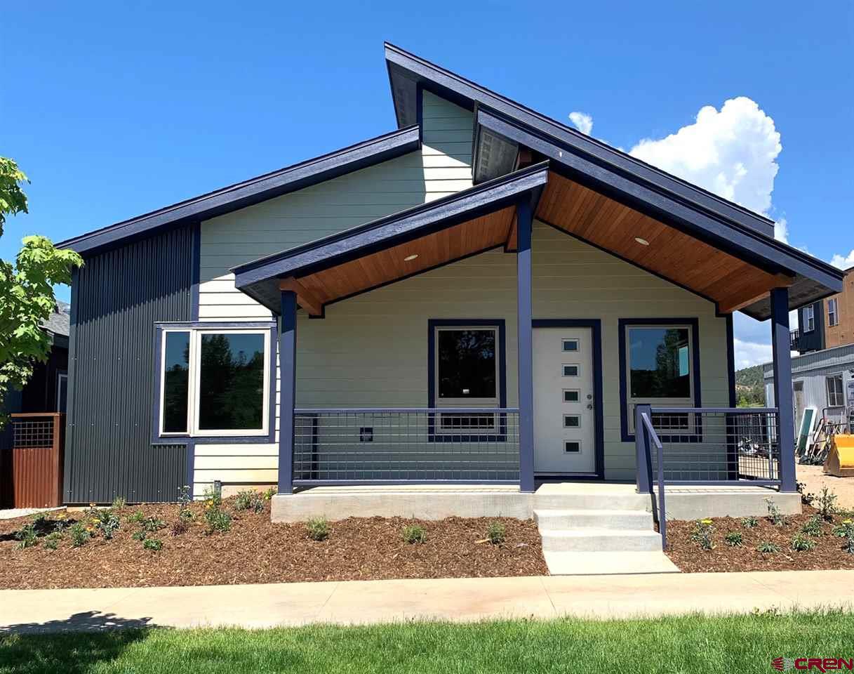 202 Pioneer Avenue - Photo 1