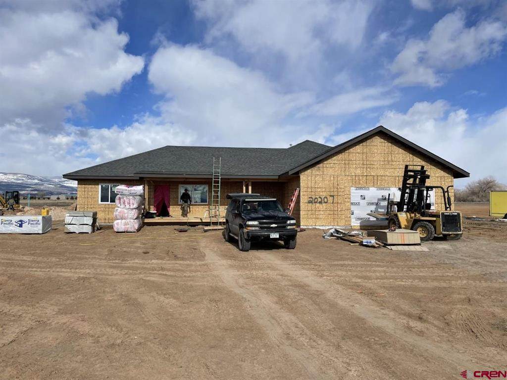 20207 Lilac Court - Photo 1