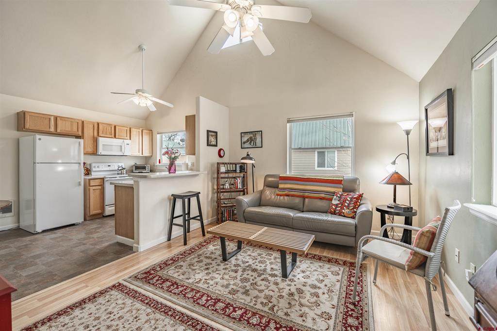 117 Wildrose Lane - Photo 1