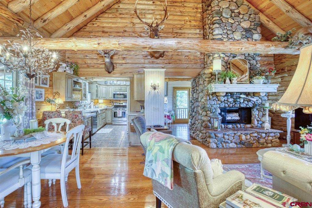 598 Blue Jay Circle - Photo 1