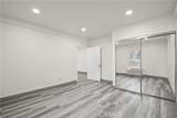 14335 Hamlin Street - Photo 30